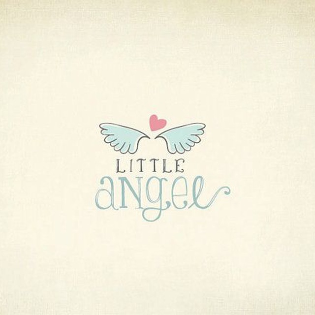 Little angel xzwwas. Логотип детской одежды little. Ангел детский логотип. Angelic Kids логотип. Little Angel надпись.