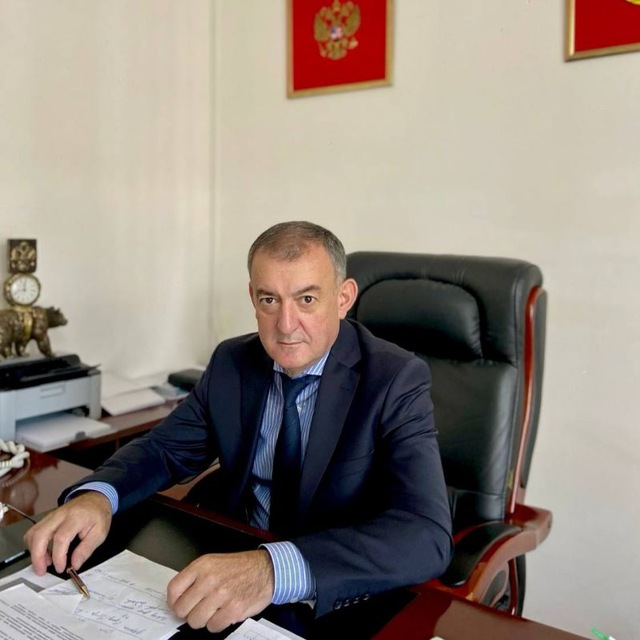 Роберт Мурзаевич Хамикоев