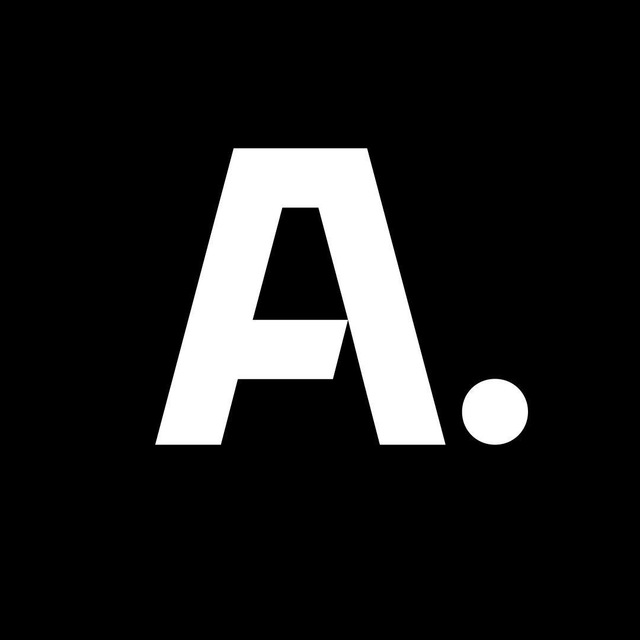 Академика