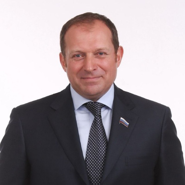 Илья Журавлев