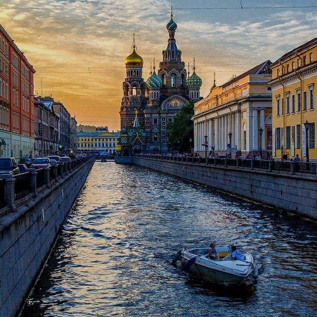 Гуляем по Питеру!