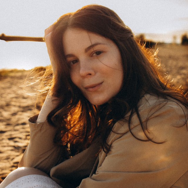 Саша Солнцева