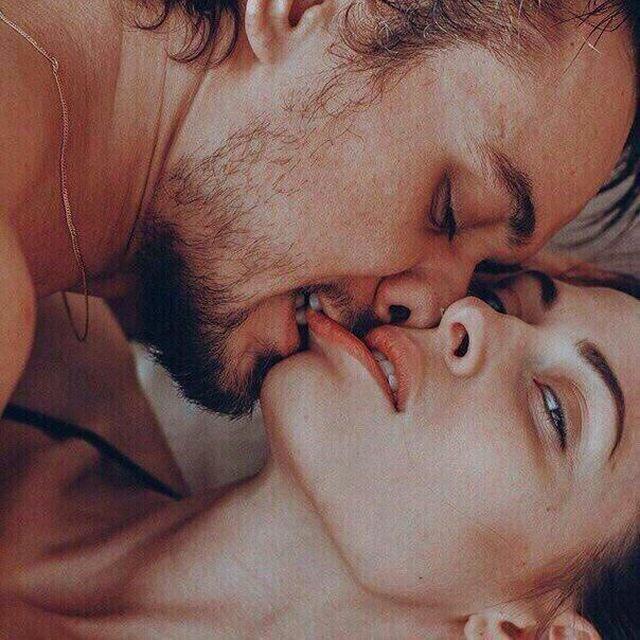 Spermatozoidlarda videolar mavjud Paypoq kiygan mulattolar porno