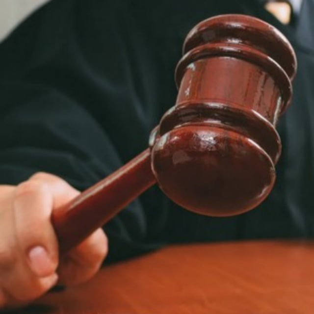 Вся сила — в праве