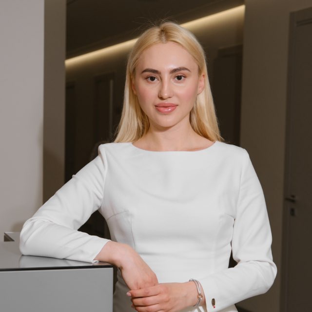 Врач-трихолог | Dr.Ramazanova Renata