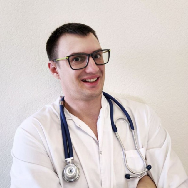 ДОКТОР ЛЕОНЧУК