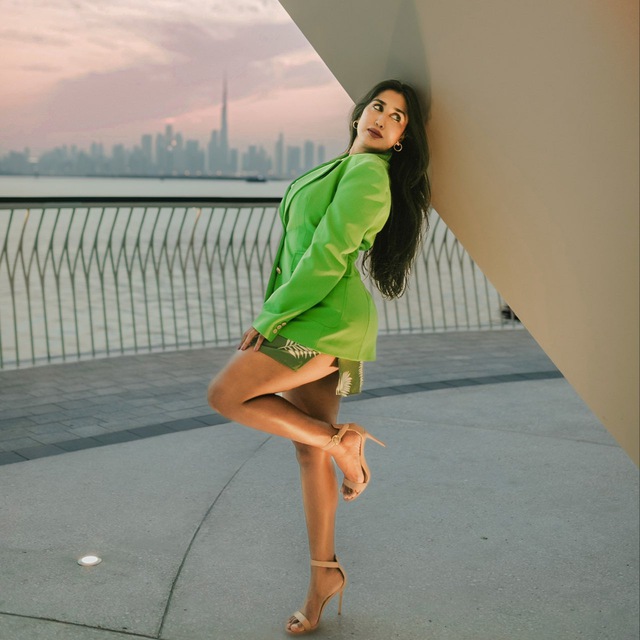 Scarlett Rose Official