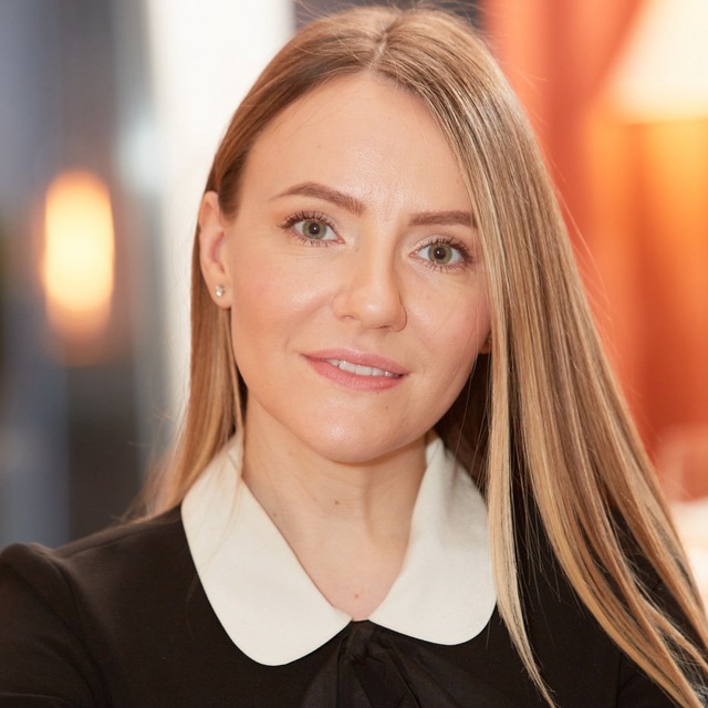 Николь Черных