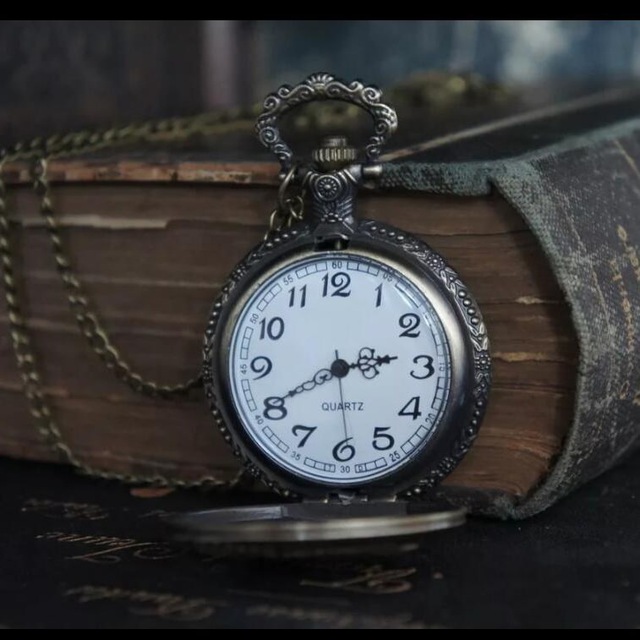 Часы истории/History hours