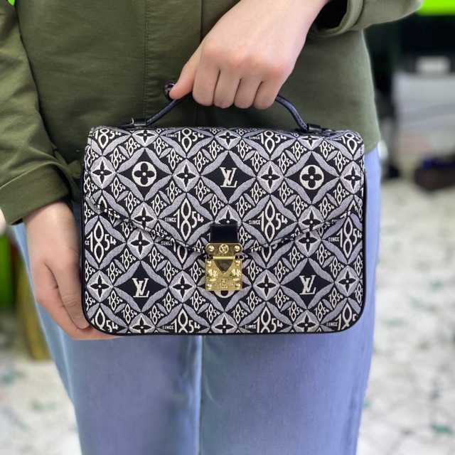 Сумки.23/62 89253183727