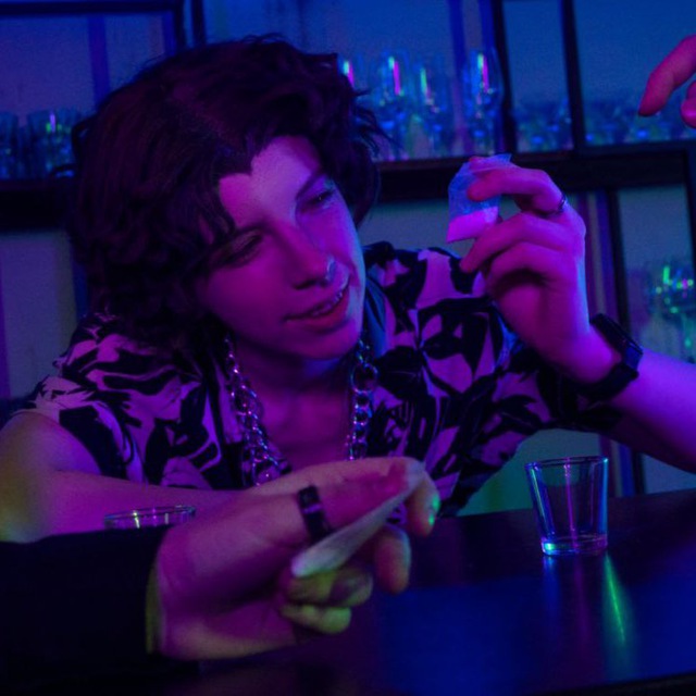 Я сюда нассал