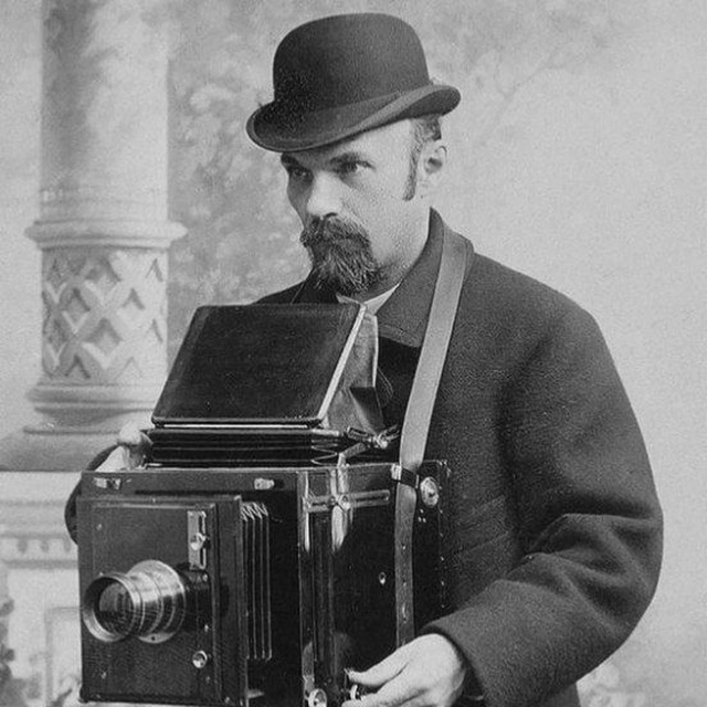 История в фото