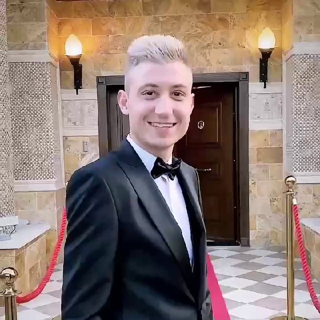 МАКС БРАУН