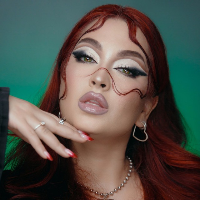 BEAUTY monster??‍♀️