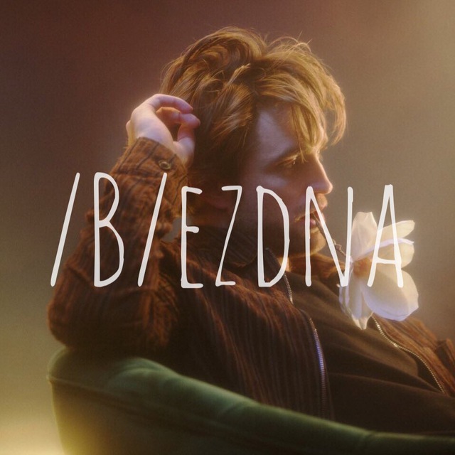 /B/ e z d n a